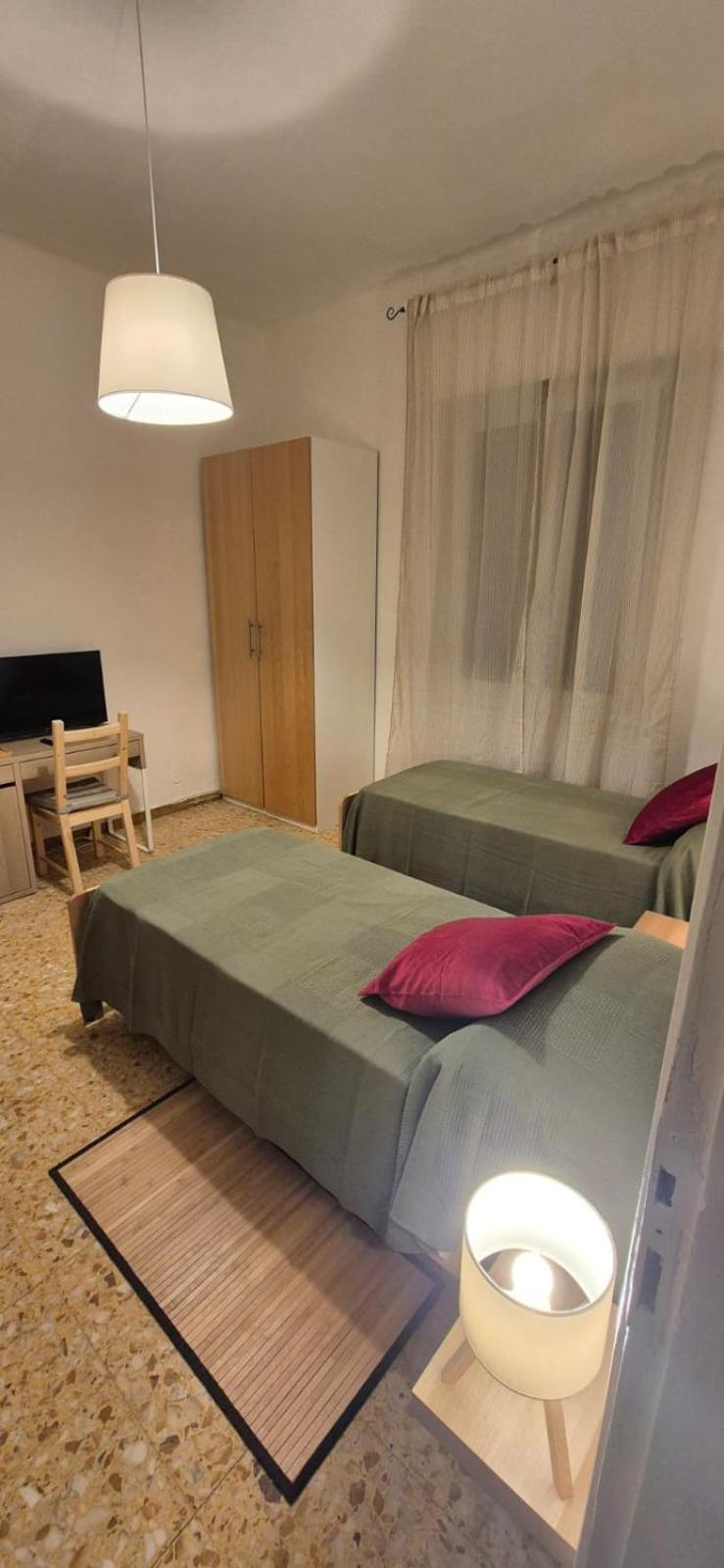 Pisa Center Train Station Hotel Bagian luar foto
